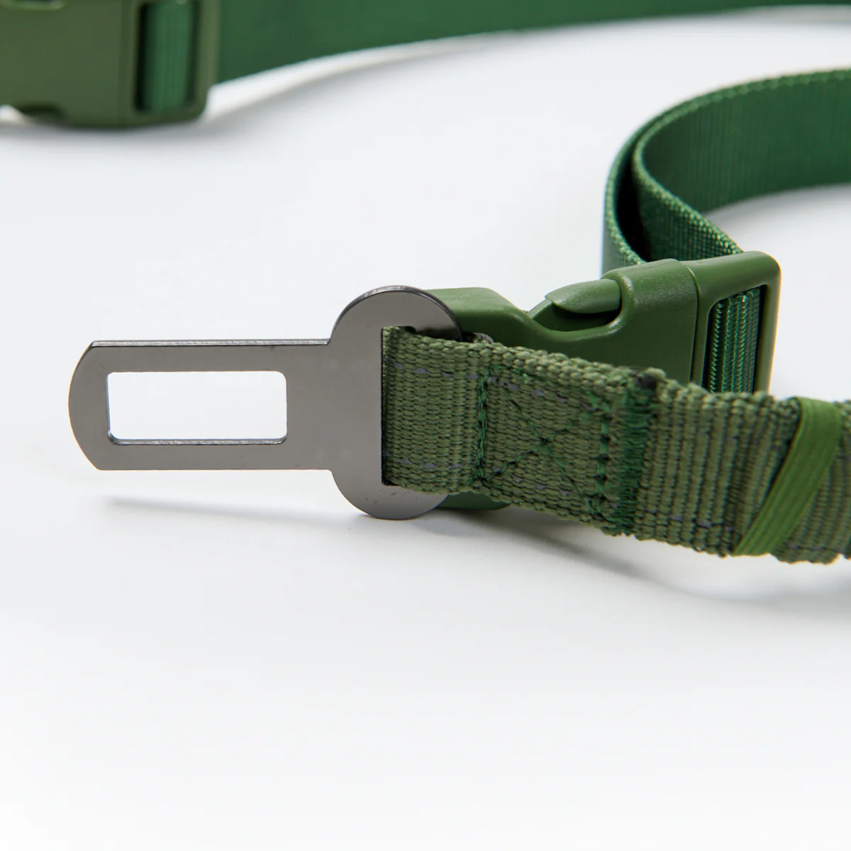 Multipurpose Seatbelt Handsfree Leash & Poop Bag Holder Set - Image 35