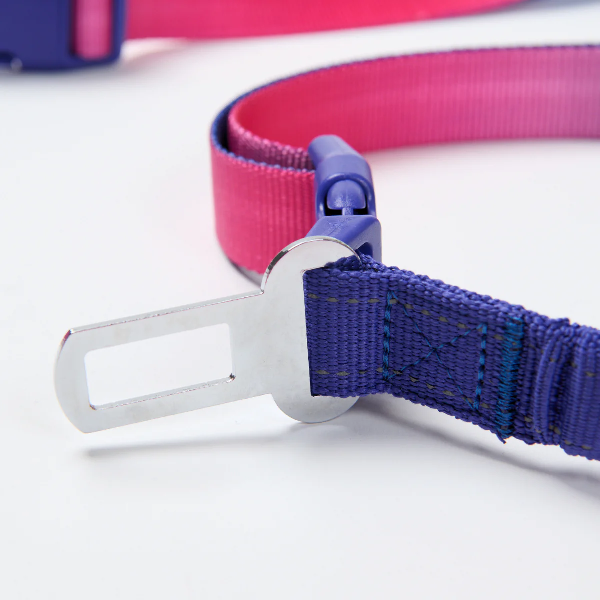 Multipurpose Seatbelt Handsfree Leash & Poop Bag Holder Set - Image 43